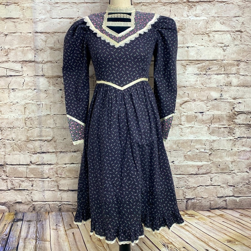 Gunne Sak Vintage prairie unique rare design Cottagecore boho dress